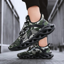 Load image into Gallery viewer, Men’s Foot Candy Tech Camo Sneakers