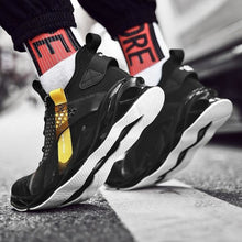 Load image into Gallery viewer, Men’s Hot Heels Motion Pair Sneakers Black