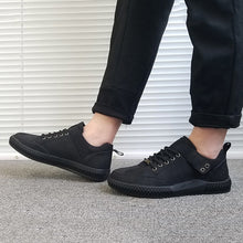 Load image into Gallery viewer, Casual Men's Round Toe Solid Color Shoes Z4
