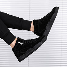 Load image into Gallery viewer, Men Solid Color High-top Flat Lace-up Casual Shoes S1