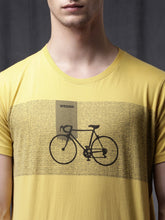 Load image into Gallery viewer, Mustard Yellow Printed Slim Fit T-shirt K3