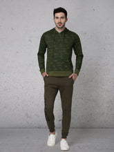 Load image into Gallery viewer, Men Olive Green Slim Fit Printed Hooded Sweatshirt E6