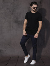 Load image into Gallery viewer, Men Black Solid Round Neck T-shirt R5