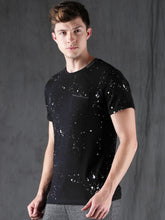 Load image into Gallery viewer, Men Black Printed Slim Fit Round Neck T-shirt C7