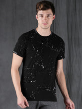 Load image into Gallery viewer, Men Black Printed Slim Fit Round Neck T-shirt C7