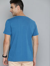 Load image into Gallery viewer, Men Blue &amp; Charcoal Grey Colourblocked Round Neck T-shirt H7