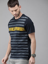 Load image into Gallery viewer, Men Navy Blue &amp; Grey Striped Round Neck T-shirt WE4