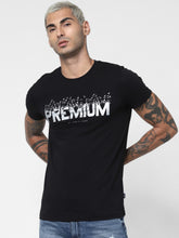 Load image into Gallery viewer, Men Black Slim Fit Printed Round Neck T-shirt WE3