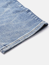 Load image into Gallery viewer, Men Blue Slim Fit Mid-Rise Highly Distressed Stretchable Jeans XX55