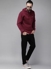 Load image into Gallery viewer, Men Maroon Solid Applique Detail Hooded Sweatshirt SD4