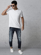 Load image into Gallery viewer, Men Blue Slim Fit Mid-Rise Highly Distressed Stretchable Jeans SS2