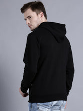 Load image into Gallery viewer, Men Black Printed Hooded Sweatshirt K7