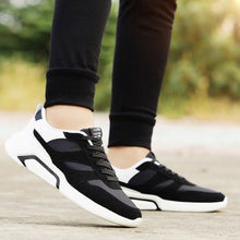 Load image into Gallery viewer, Sports and leisure running shoes TT4