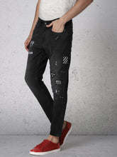 Load image into Gallery viewer, Men Black Slim Tapered Fit Mid-Rise Clean Look Stretchable Jeans SS2