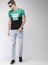 Load image into Gallery viewer, Men Blue Skinny Fit Mid-Rise Highly Distressed Stretchable Jeans L09