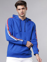 Load image into Gallery viewer, Men Blue &amp; Red Solid Hooded Sweatshirt SS