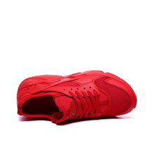 Load image into Gallery viewer, Casual Mesh Breathable Couple Running Shoes S7