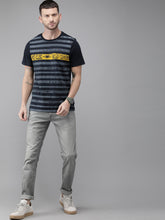 Load image into Gallery viewer, Men Navy Blue &amp; Grey Striped Round Neck T-shirt WE4