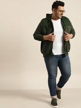 Load image into Gallery viewer, Men Olive Green Solid Hooded Sweatshirt A2