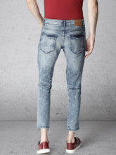 Load image into Gallery viewer, Men Blue Slim Fit Mid-Rise Clean Look Stretchable Jeans K9