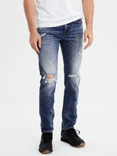 Load image into Gallery viewer, Men Blue Slim Fit Mid-Rise Highly Distressed Stretchable Jeans S3