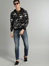 Load image into Gallery viewer, Men Black &amp; White Printed Hooded Sweatshirt F
