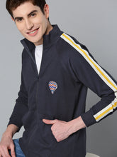 Load image into Gallery viewer, Men Navy Blue Solid Sweatshirt U7