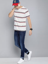 Load image into Gallery viewer, Men White Printed Round Neck T-shirt Q08