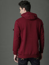 Load image into Gallery viewer, Men Maroon Solid Hooded Sweatshirt X1
