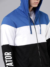 Load image into Gallery viewer, Men Blue &amp; White Colourblocked Hooded Sweatshirt IO8