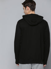 Load image into Gallery viewer, Men Black &amp; Red Applique Detailed Hooded Sweatshirt WW3