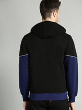 Load image into Gallery viewer, Men Navy Blue &amp; Black Colourblocked Hooded Sweatshirt F4