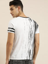 Load image into Gallery viewer, Men White Printed Round Neck T-shirt M98