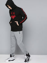 Load image into Gallery viewer, Men Black &amp; Red Applique Detailed Hooded Sweatshirt WW3